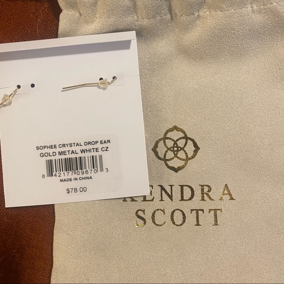 Kendra Scott earrings - Picture 3 of 3